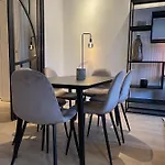 Casa Clementina - 3 Bedroom In A Art-nouveau House * ヘント