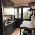 Casa Clementina - 3 Bedroom In A Art-nouveau House ヘント