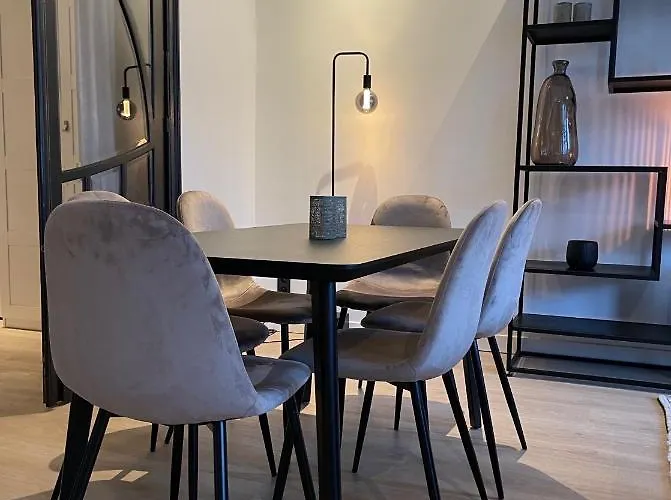 Casa Clementina - 3 Bedroom In A Art-nouveau House * 헨트