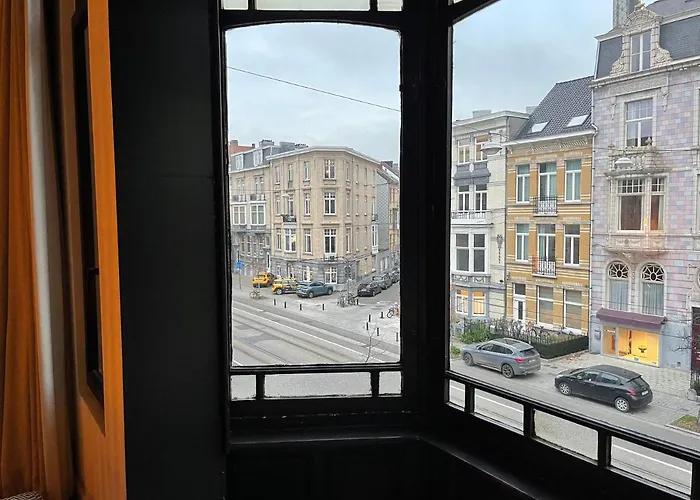 Casa Clementina - 3 Bedroom In A Art-nouveau House *