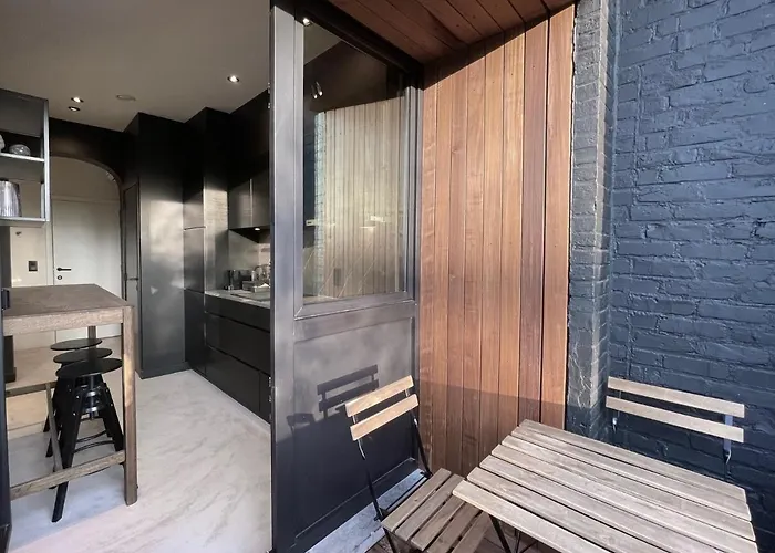 Апартаменты Casa Clementina - 3 Bedroom In A Art-nouveau House