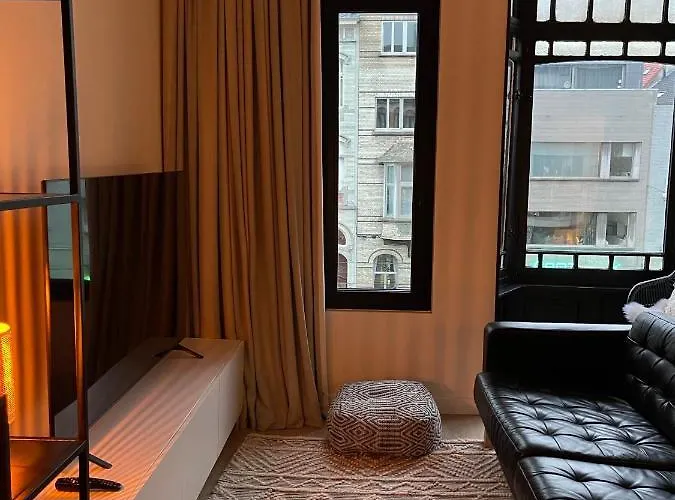 Апартаменты Casa Clementina - 3 Bedroom In A Art-nouveau House *